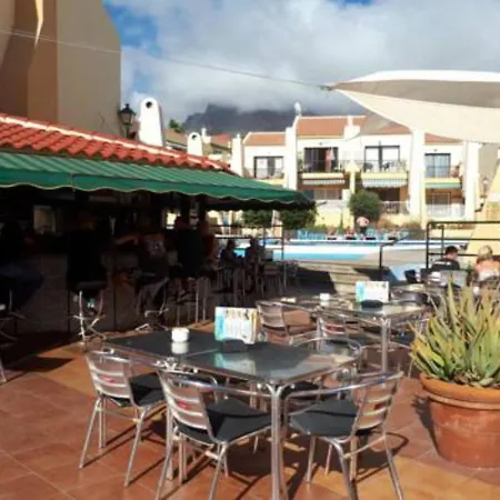 아파트 Tenerife Mareverde House 아데제